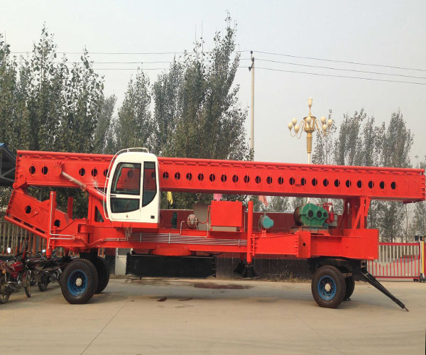 23米長螺旋（xuán）鑽機